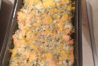 Запеканка с форелью и шпинатом