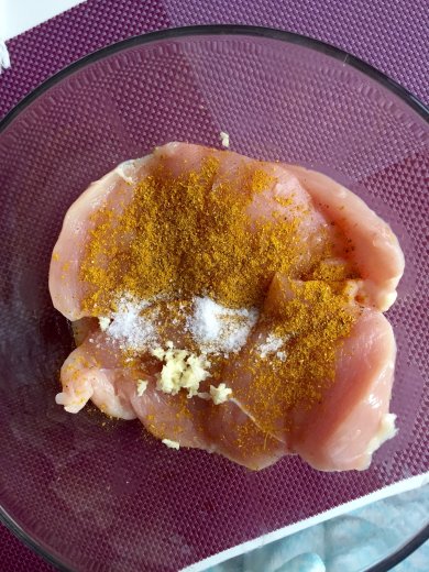 ПП Куриное филе с карри и розмарином на сковороде гриль - Шаг 2