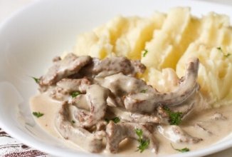 Бефстроганов