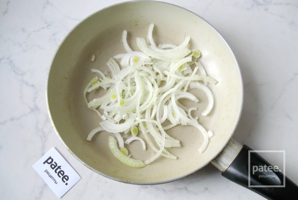 Куриная печень с яблоками в вине - Шаг 6