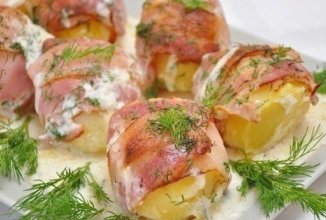 КАРТОШКА В БЕКОНОВОЙ ОДЁЖКЕ