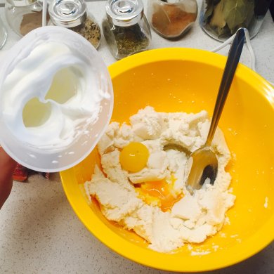 ПП Творожная запеканка без муки, с изюмом и курагой - Шаг 3