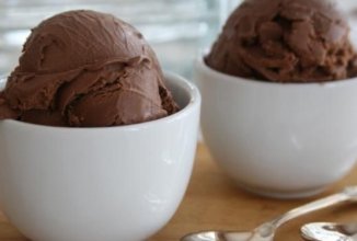 Банановое мороженое