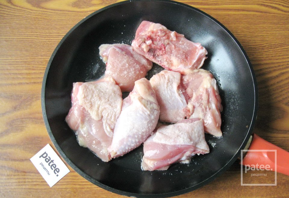 Курица с ананасами в томатном соусе - Шаг 3