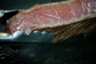 Токийский стейк с имбирным соусом - приготовление