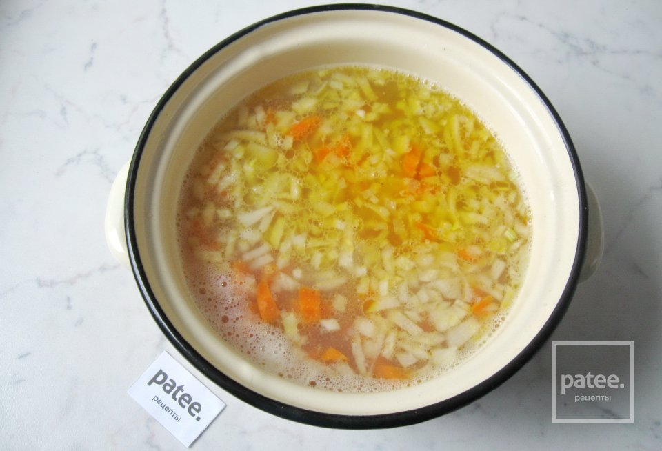 Рассольник с перловой крупой - Шаг 9