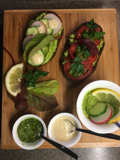 Сэндвичи "Голодные вегетарианцы" с гуакамоле. - Шаг 10