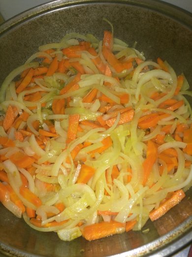 Лапша с овощами и курицей в соусе Тирьяки - Шаг 4