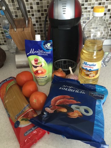 Паста с морепродуктами постная - Шаг 1