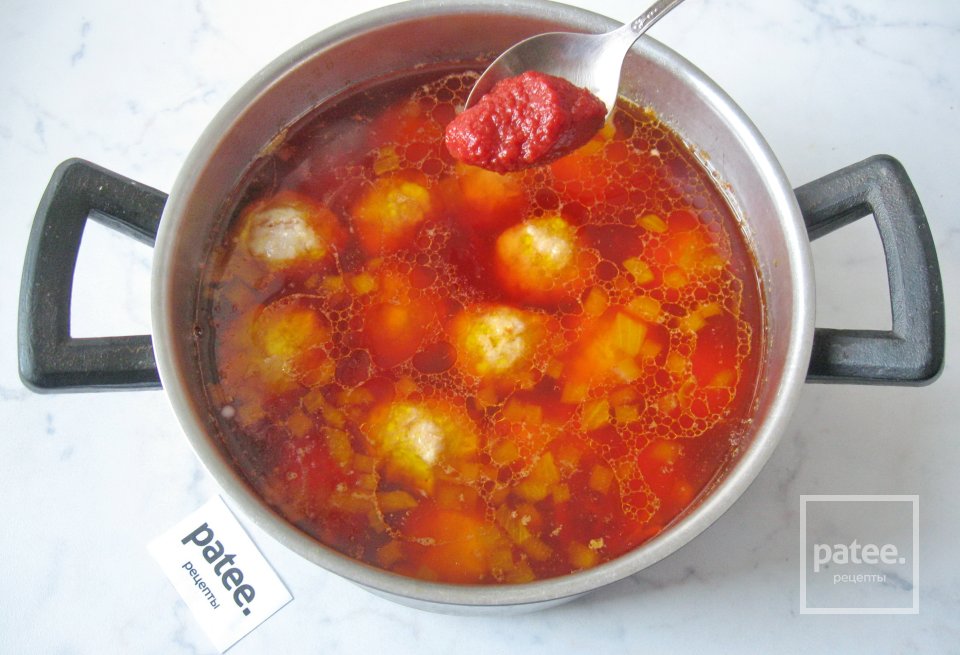 Борщ из щавеля с фрикадельками - Шаг 11