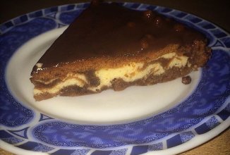 Шоколадный пирог с творожной начинкой в мультиварке