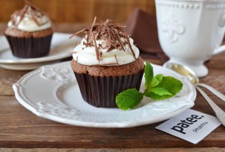 Капкейки с шоколадом и нежным кремом