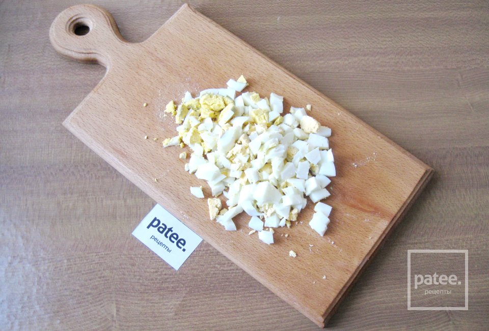 Салат с курицей, ананасом и кукурузой - Шаг 8