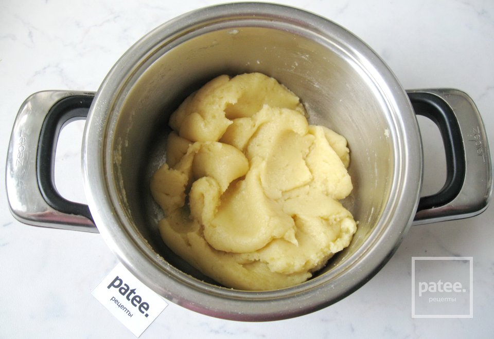 Заварные пирожные со сливками и шоколадом - Шаг 4