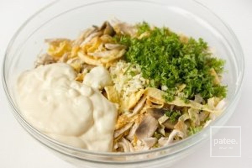 "Рваная курица" с омлетом - Шаг 8