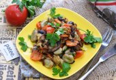 Постное рагу из грибов и фасоли