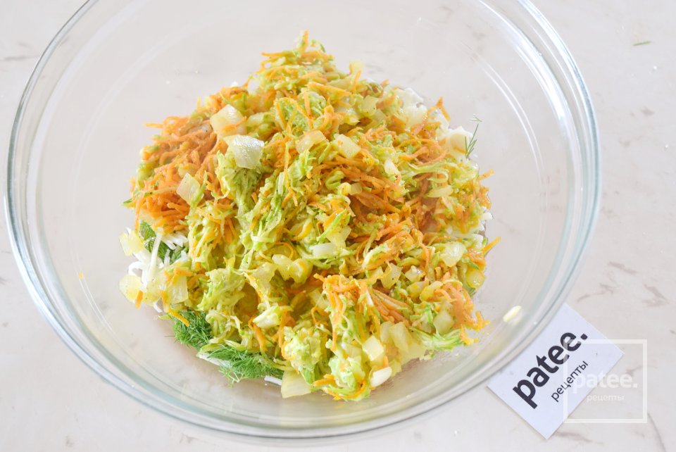 Запеканка из кабачка и моркови - Шаг 10