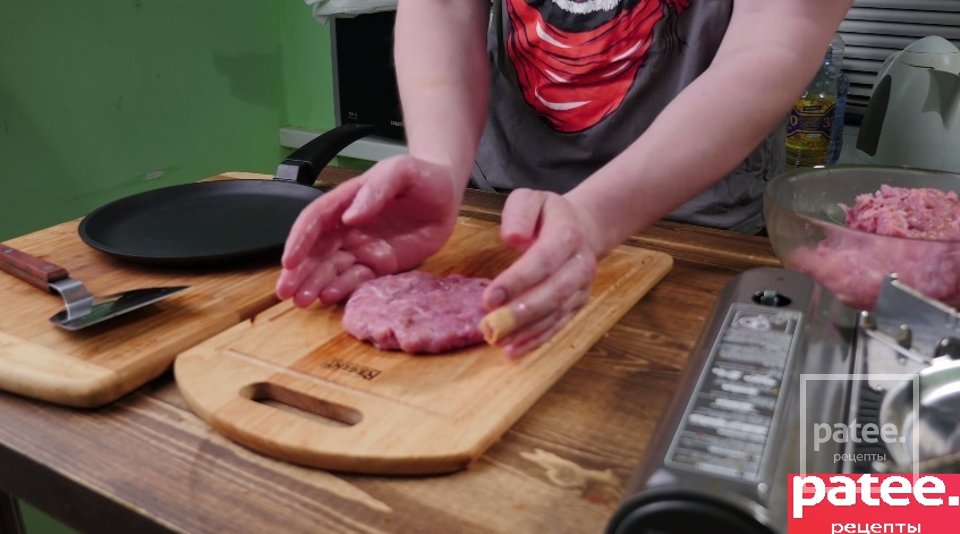 Рецепт божественного домашнего гамбургера - Шаг 9