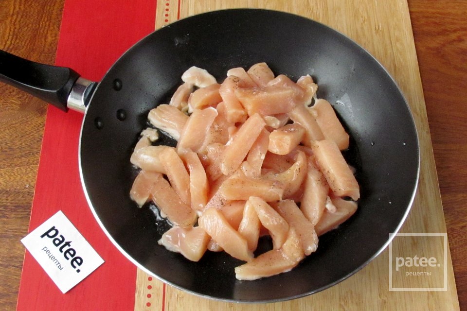 Стручковая фасоль с курицей и яйцом - Шаг 4