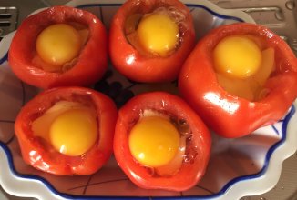 Запеченные помидоры с яйцом 🍳