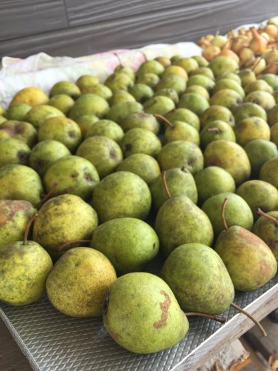 Груши в карамели - Шаг 1