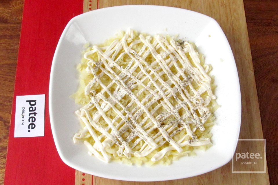 Слоёный салат с тунцом - Шаг 5