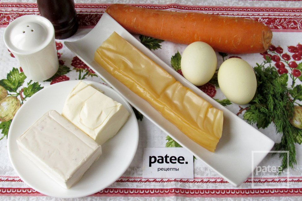 Паштет из копчёного кальмара с морковью и сыром - Шаг 1