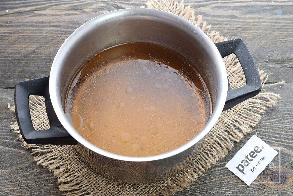 Суп с крабовыми палочками - Шаг 2