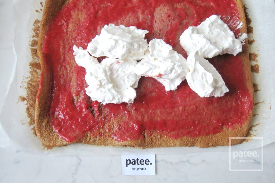 Клубничный рулет - Шаг 17