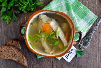 Легкий рыбный суп из карпа