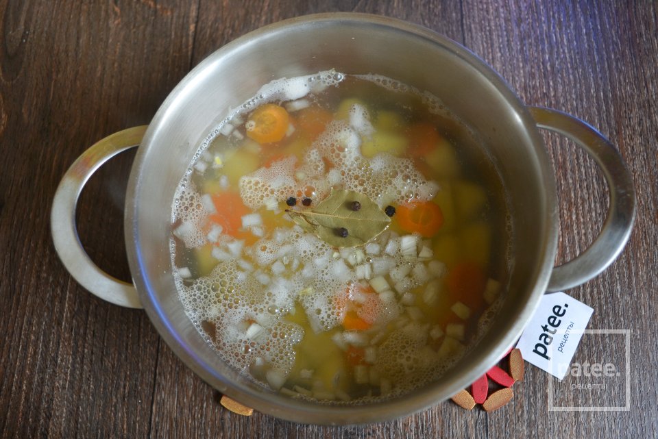 Легкий рыбный суп из карпа - Шаг 7