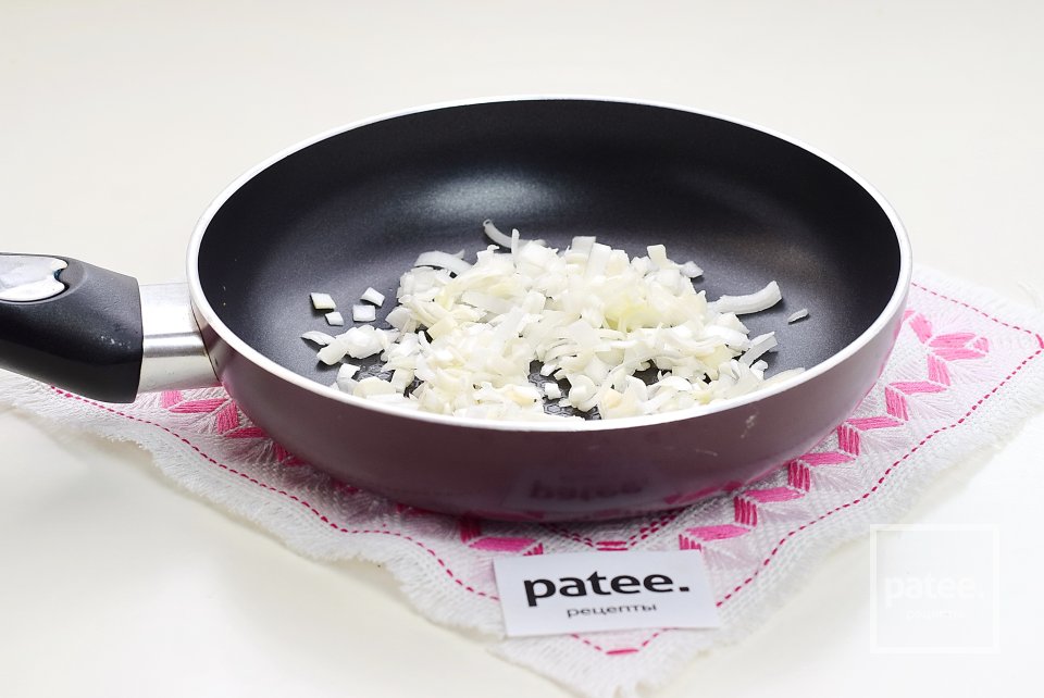 Паровые котлеты из трески - Шаг 3