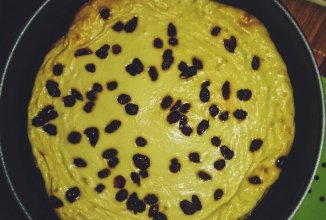 Творожна запеканка со сгущёнкой