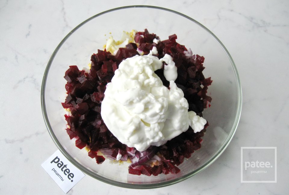 Салат со свеклой и свиным языком - Шаг 11