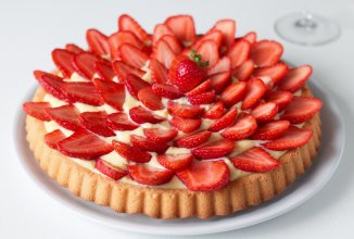 Кростата с клубникой