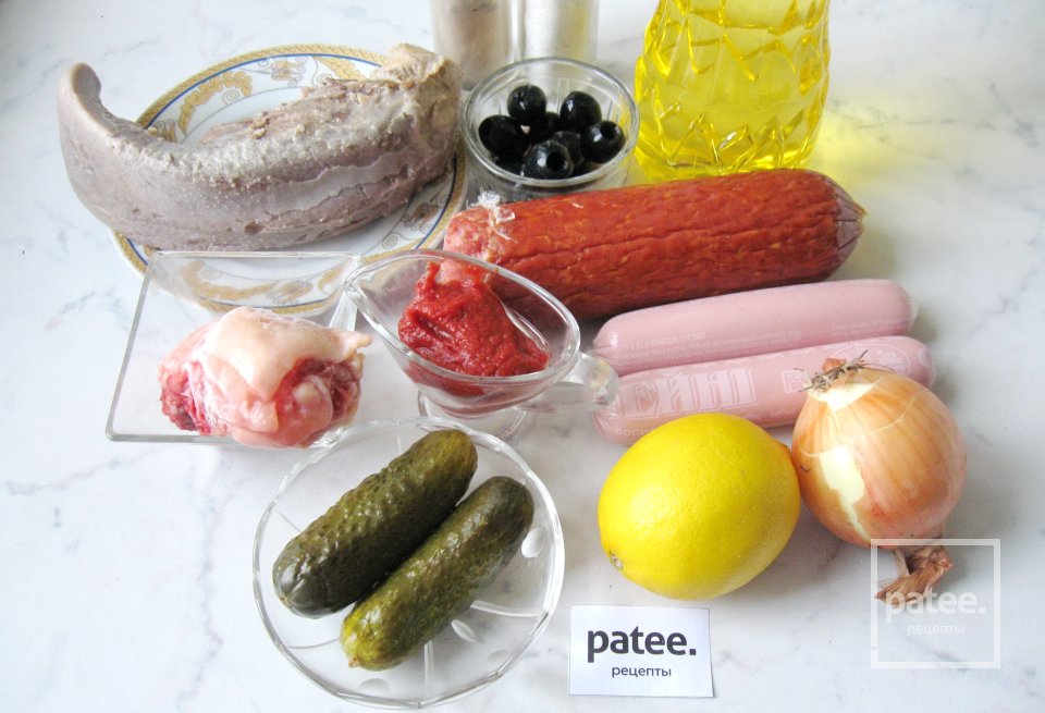 Солянка мясная сборная с языком - Шаг 1