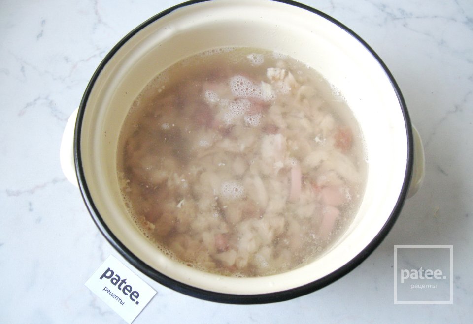 Солянка мясная сборная с языком - Шаг 11