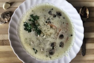 Сливочный суп с фрикадельками