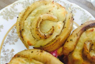 Розочка из рыбы с пюре 🌺