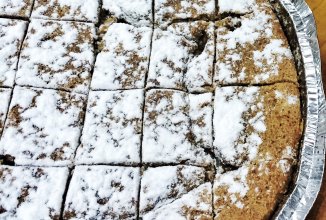 Кекс овсяный с бананом и вкусом миндаля