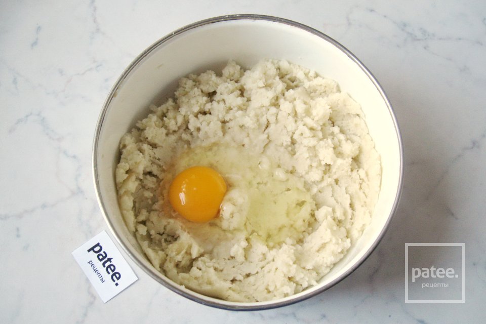 Котлеты из картофеля с капустой и грибами - Шаг 3