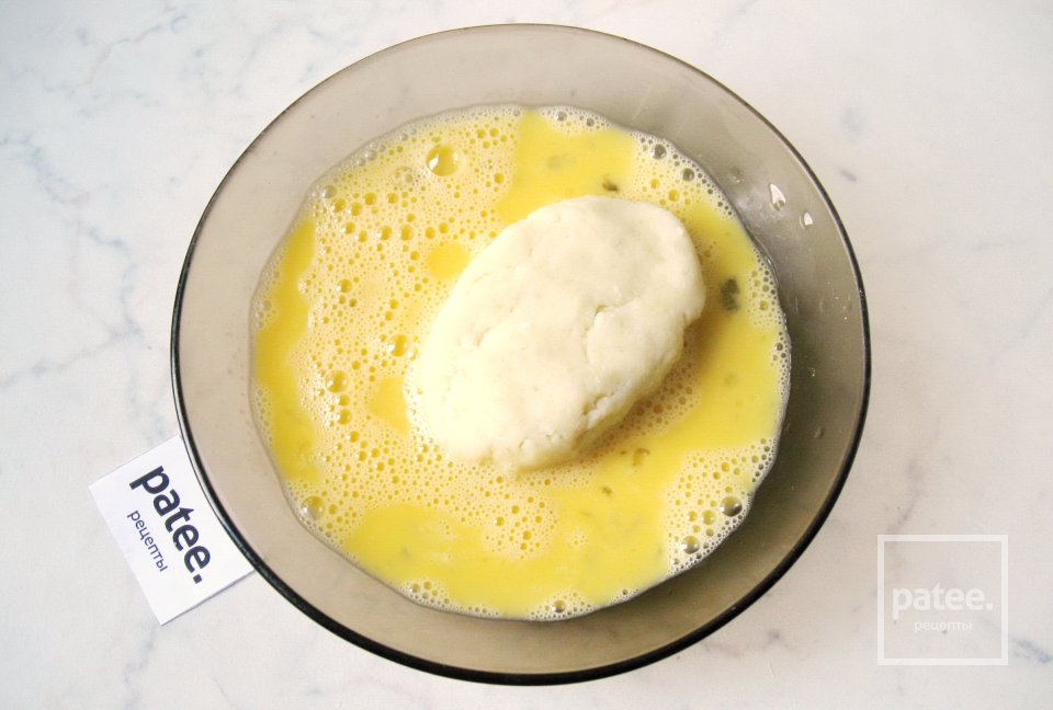 Котлеты из картофеля с капустой и грибами - Шаг 13