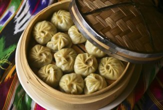 Манты с джусаем