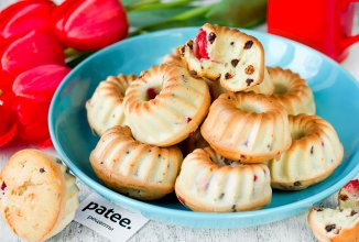 Кексы с вишней и шоколадом