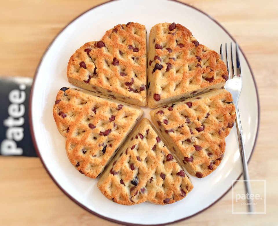 Вафли с шоколадными каплями в духовке - Шаг 3