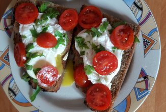 Бутерброды на завтрак;)