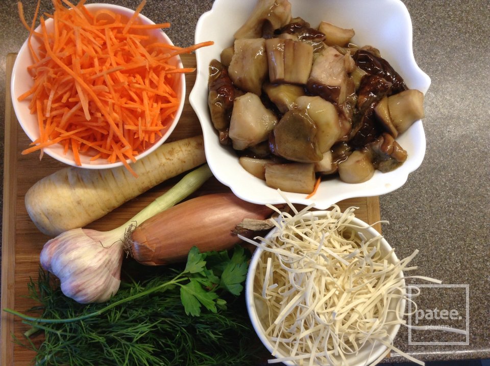 Его Величество Суп с Белыми Грибами и Лапшой. - Шаг 1