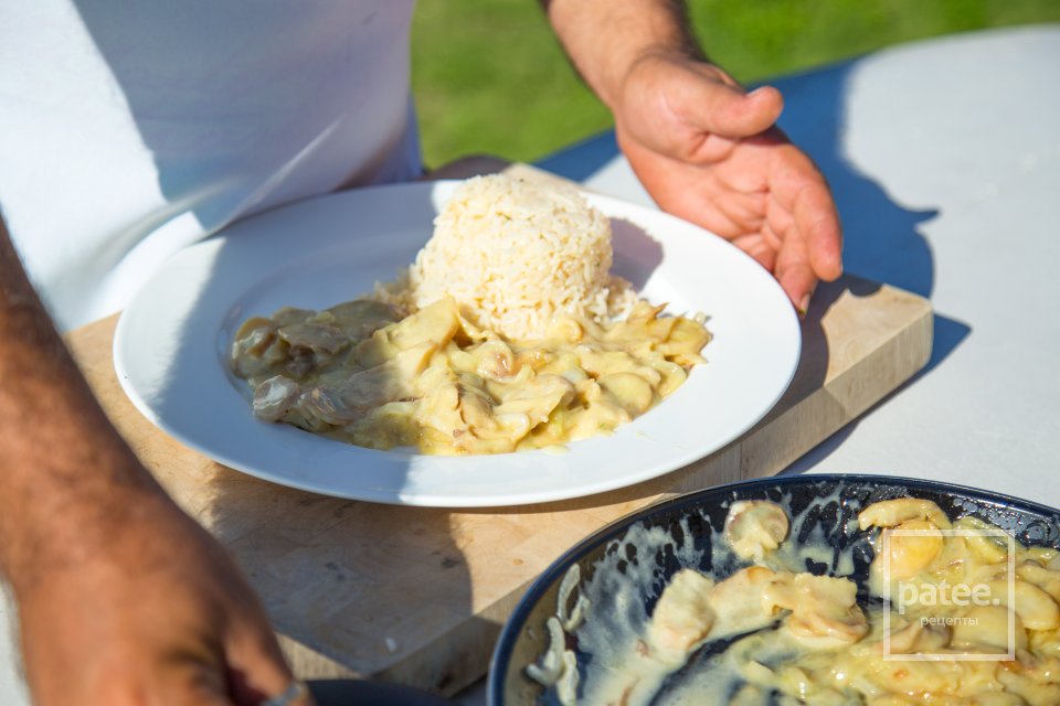 Ламби в сливочном соусе по-доминикански - Шаг 9