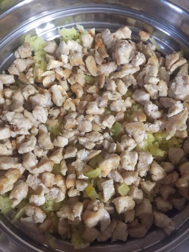 Салат " красная шапочка" 🍅 - Шаг 3