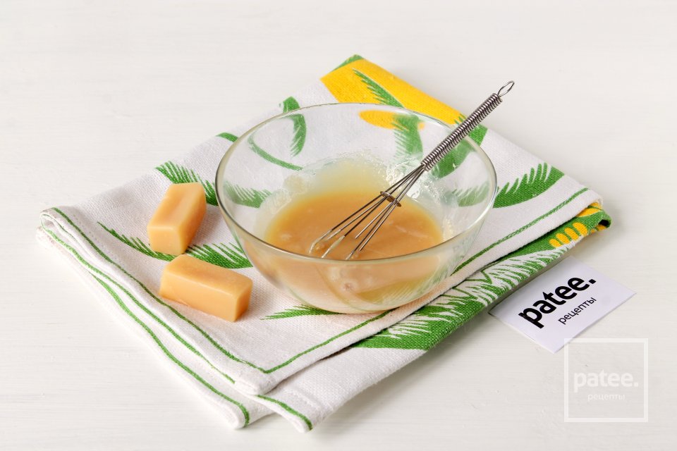 Маффины с начинкой из сливочных конфет - Шаг 11